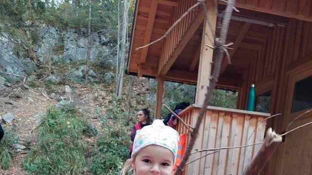 Kleinkindbetreuung_Getzners_Bunstiftile_-_Wald_besuch__18_