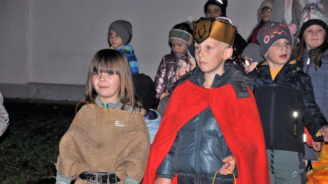 Pfarrkindergarten_Heilig_Kreuz_Martinsfeier_November_2022__73_