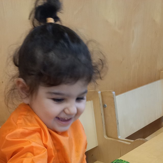 Kleinkindbetreuung_Getzners_Buntstiftle_-_Laternen_basteln__13_